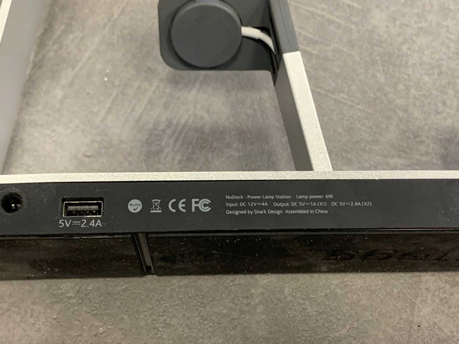 Ładowarka Z Lampką Do Apple Iphone 7 8 9 X 12 13 14 + Apple Watch