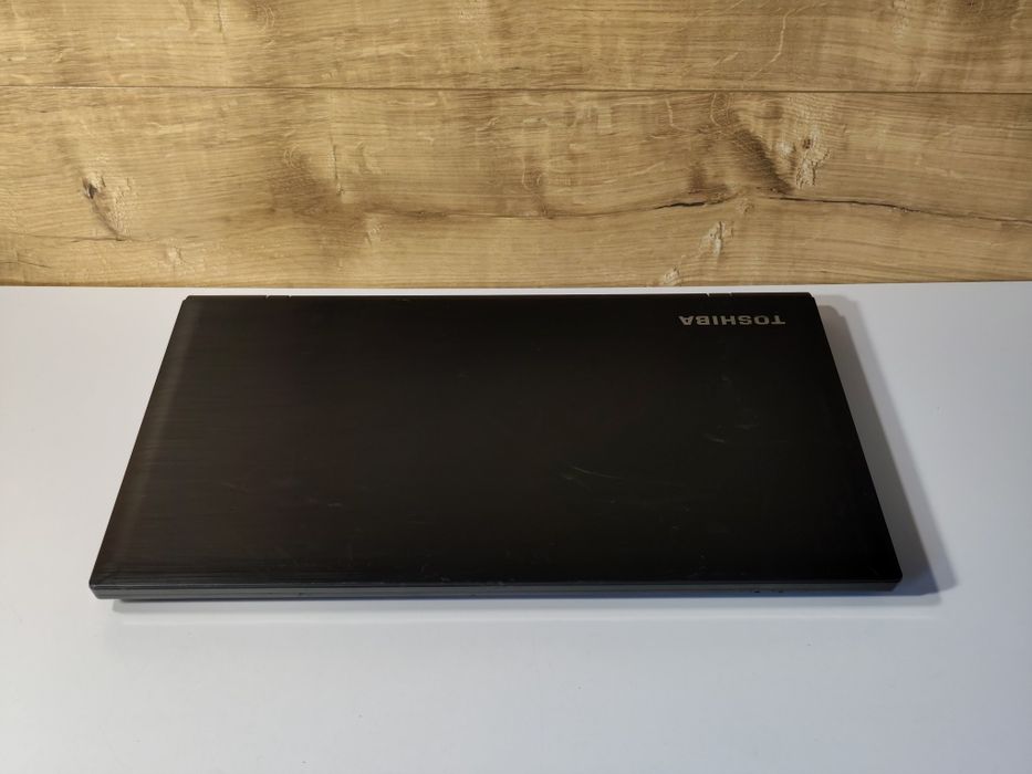 Класний ноутбук з великим 17.5 екраном/Core i5/8 ОЗП/256 SSD