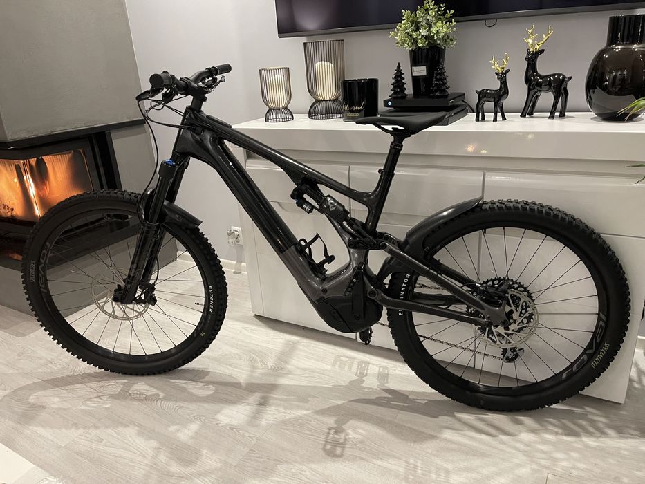 Rower elektryczny SPECIALIZED Turbo Levo ExpertCarbonBlack Rozmiar S6