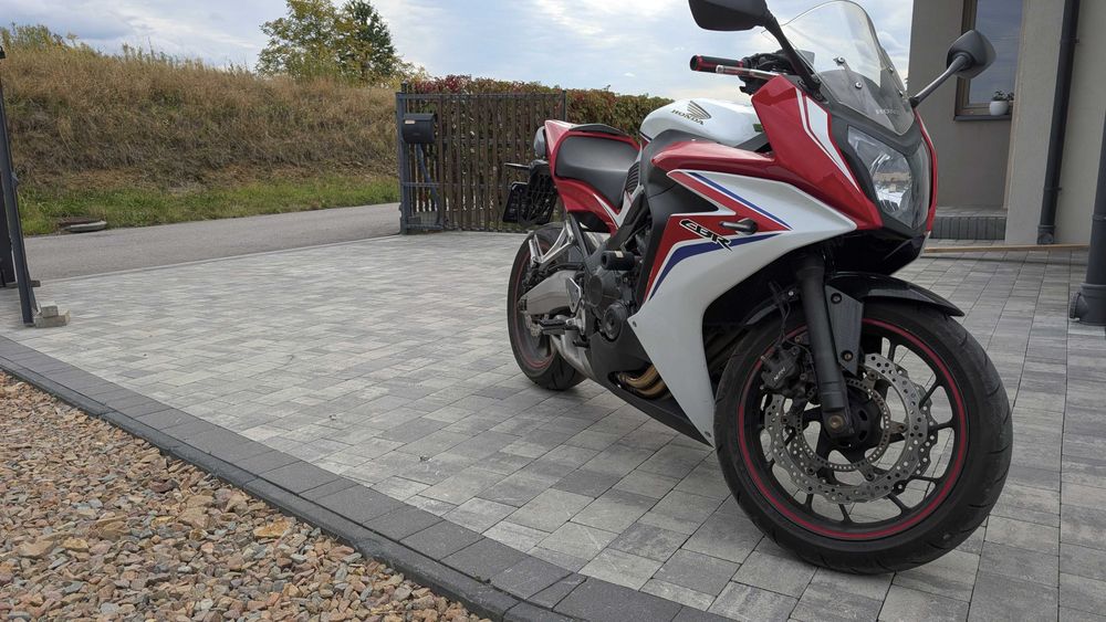 Honda CBR 650F 2015 ABS – 24 900 km
