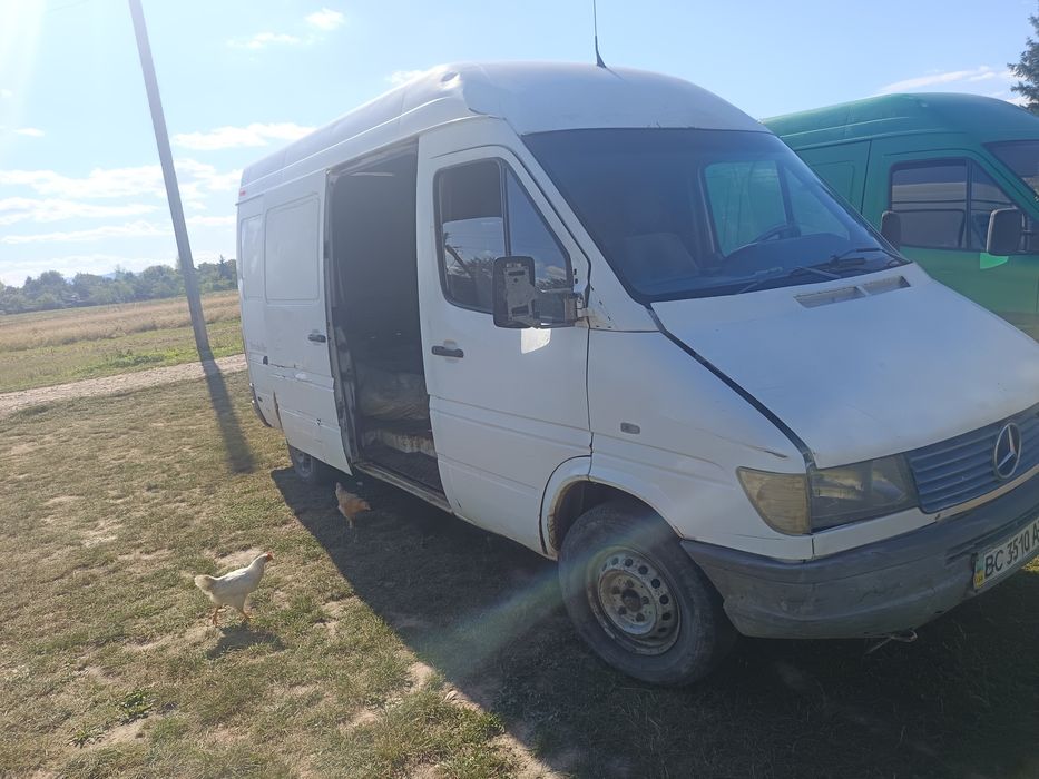 мерседес спрінтер