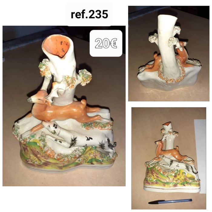 Artigo decorativo de loiça