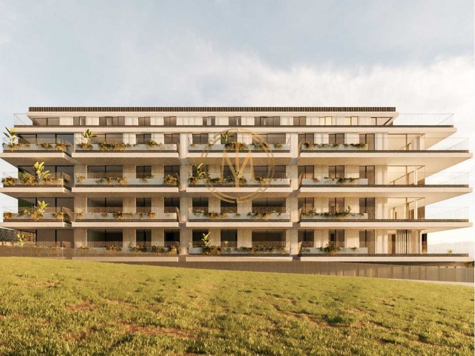 Apartamento T2 com vista panorâmica sobre a Foz do rio Douro