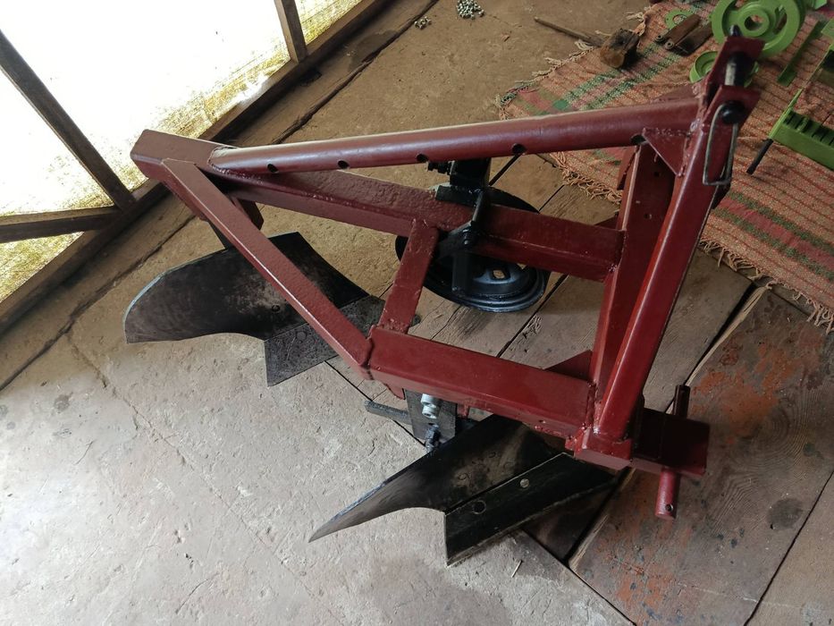 Плуг 2-28 саморобний