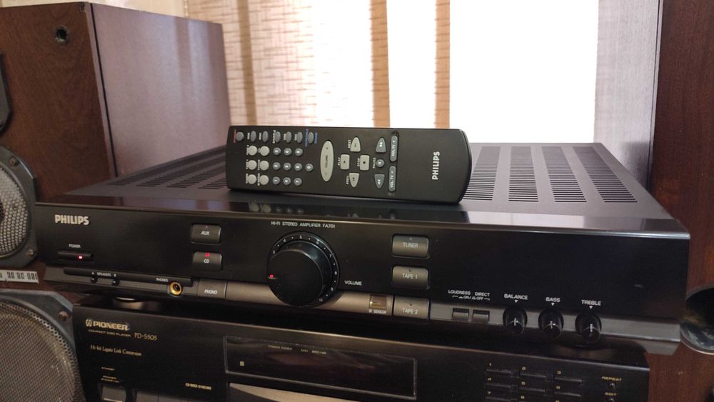 Усилитель Philips FA-761 Звук !