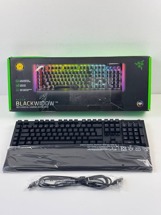 Механічна ігрова клавіатура Razer BlackWidow V4 Black