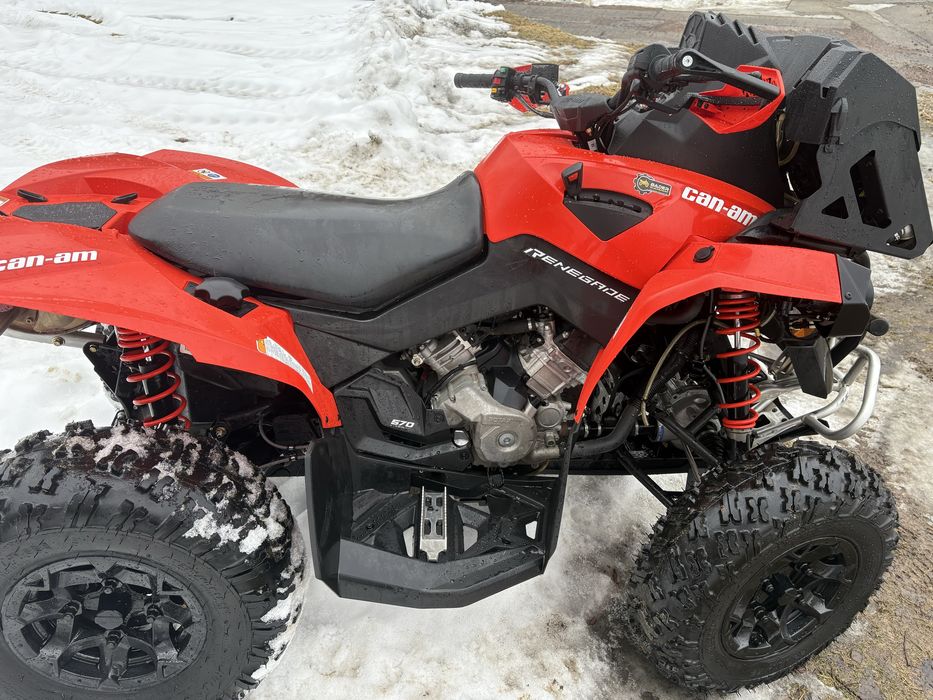 Can am renegade /outlander 570 160 km/24mth  2 klamki canam