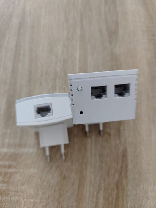 Kit Powerline TP-Link AV600 Wi-Fi (TL-WPA4220KIT)