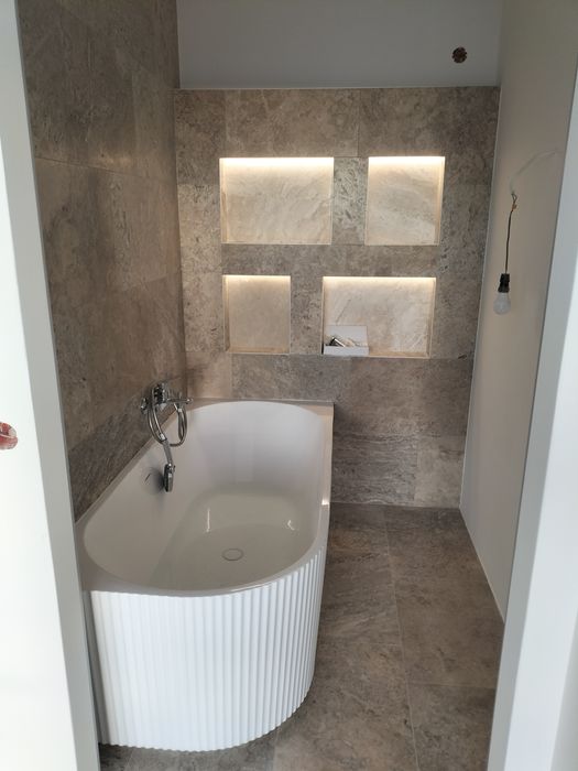 Remonty mieszkań , łazienki