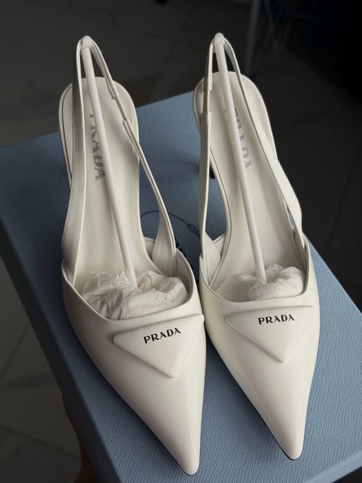 Слінгбеки Prada 39, оригінал