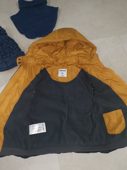 Kurtka zimowa chłopięca mayoral 86 plus czapka i komin