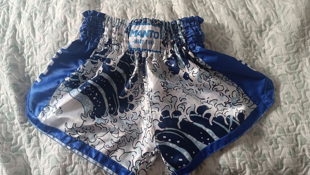 Manto Muai Thay spodenki nowe z metką