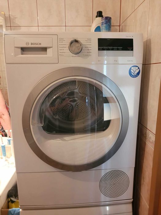 Suszarka Bosch Serie 4 WTR85V5FPL 8 kg