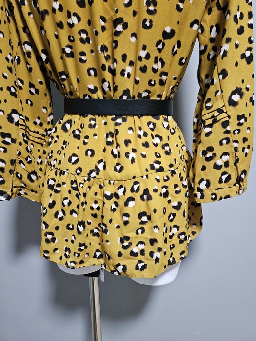 Musztardowa bluzka w panterkę i z dekoltem V  38-M