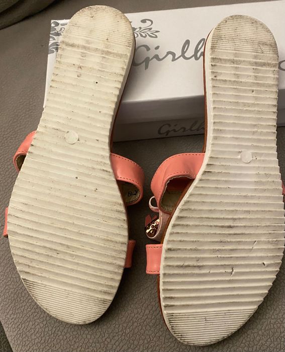 Sandálias rasteiras