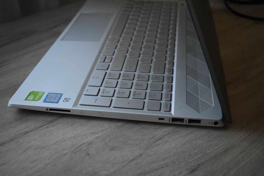 XP Pavilion 15 | Intel Core i5-8265U 1.60- 3.90 ГГц