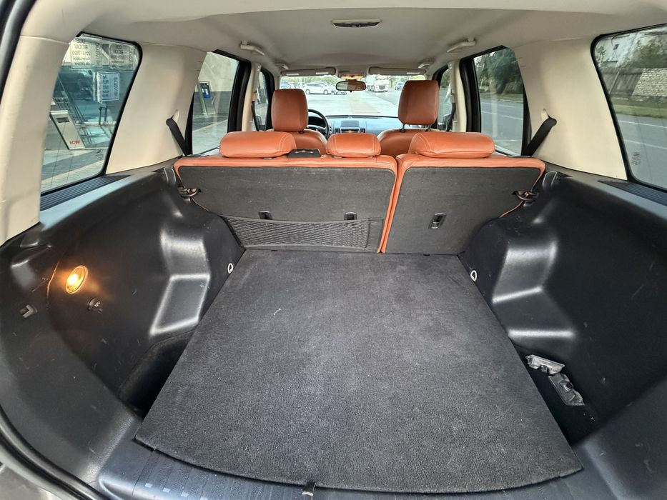 Land Rover Freelander 2009 рік