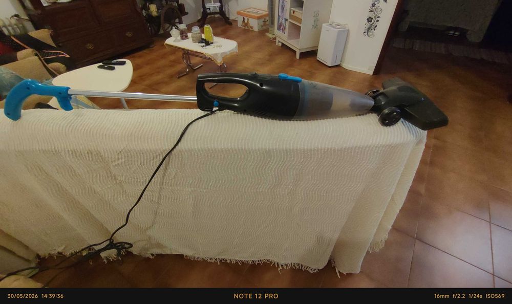 Vários tipos de objetos514452536395704323
