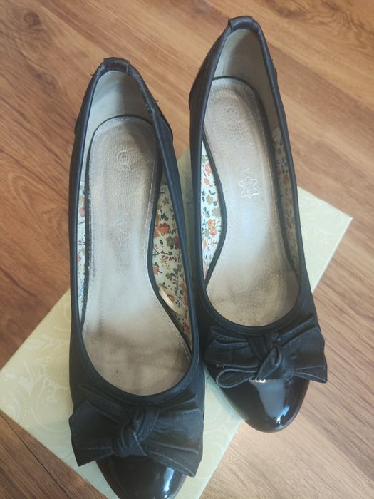 Buty rozmiar 41 Jenny Fairy