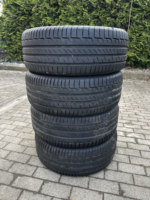 Шини 2024 рік Continental PremiumContact 6 235/50 R19 103V XL
