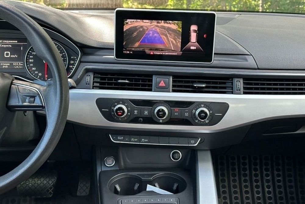Audi A4b9 2.0d 2016