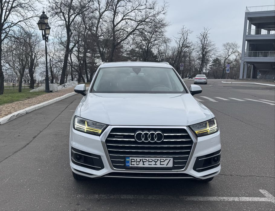 Audi q7  2016 3.0 дизель
