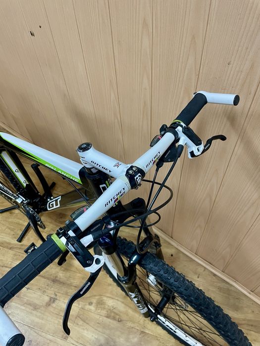 Bicicleta GT avalanche