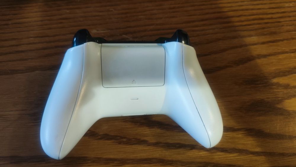 Konsola Xbox one s 1tb plus Kinect