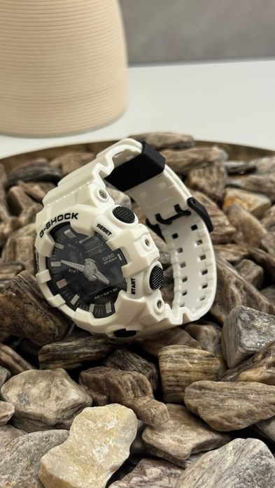 Годинник Casio G-Shock GA-700 White / Часы Касио белые