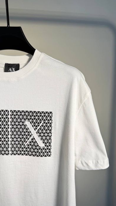 Стильна футболка Armani Exchange White