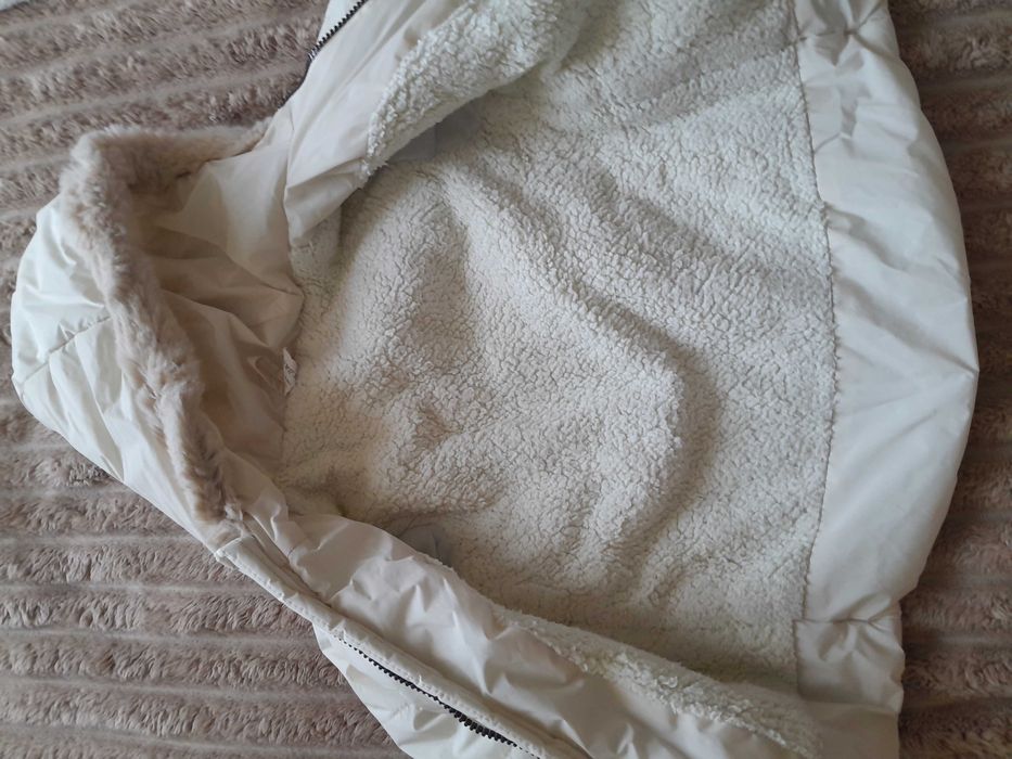 Куртки зимові на дівчинку