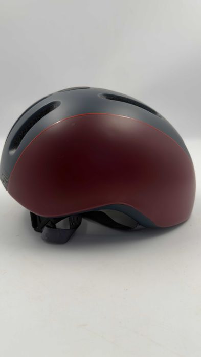Powystawowy Kask Rowerowy Giro Reverb r. M (55-59cm)