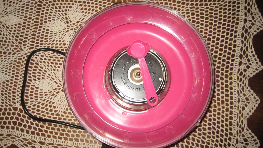 Maszynka do robienia waty cukrowej