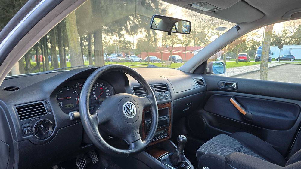 Volkswagen Bora 1.9 tdi 110cv muito estimado