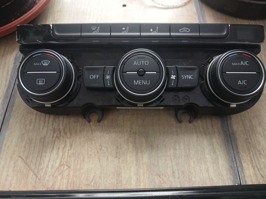 Блок клімат контролю Golf7 passat b8.