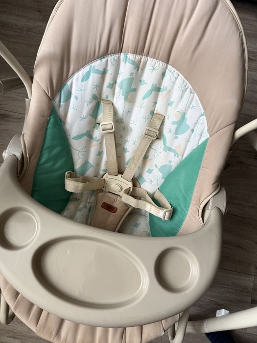 Заколисуючий центр, працює від павербанк та марежі