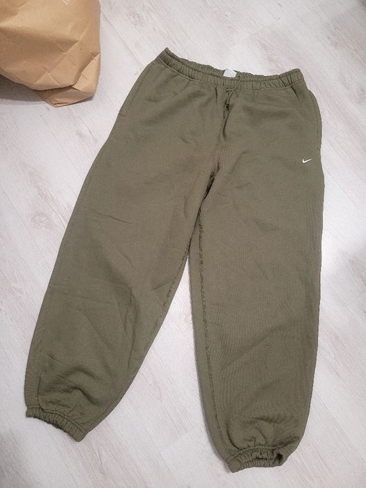 Штани NIKE SOLO SWOOSH Fleece нові original