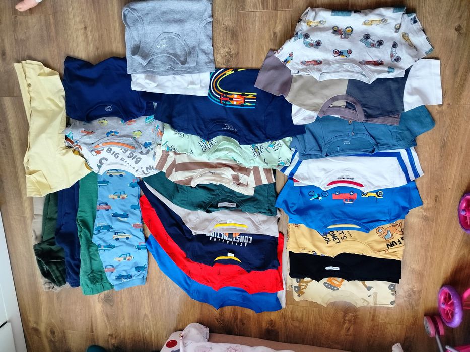 Paka ubranek dla chłopca 116/122