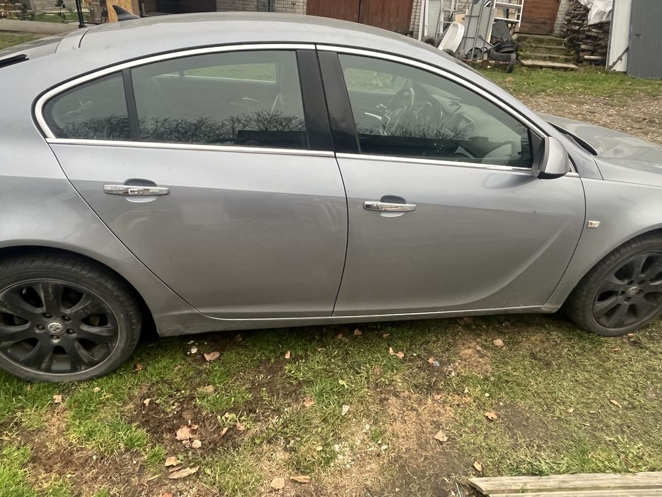 Sprzedam OPEL INSIGNIA 2.0