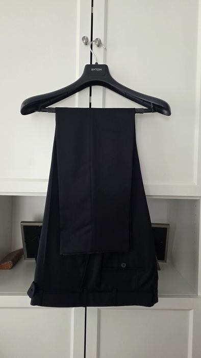 Garnitur BYTOM Vitale Barberis Canonico 100% Wełna Super 110's | 176/108/96 | Czarny