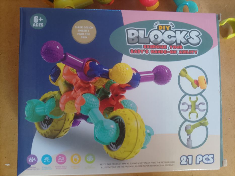 великий шарнирний конструктор DIY Blocks «Мотоцикл» (на 21 деталь)