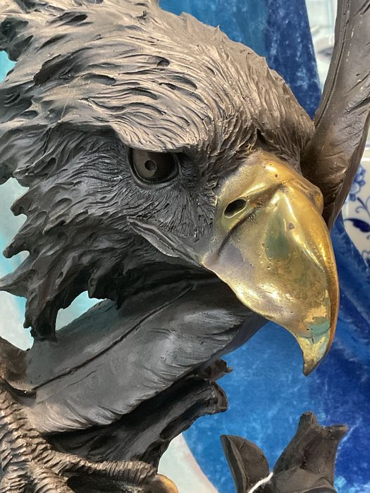 Escultura águia bronze 38 cm