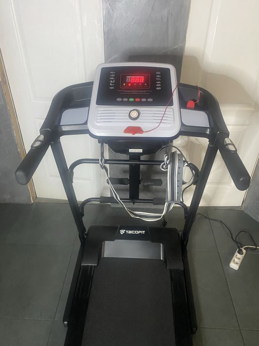 Електро бігова доріжка ще на гарантії. Майже НОВА