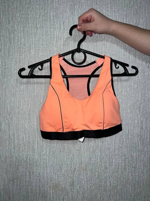Спортивний топ персиковий
