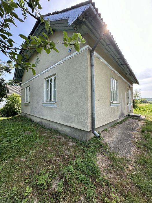 Продаж будинку в селі Дорогів, город 25сот, до Бурштина 17км