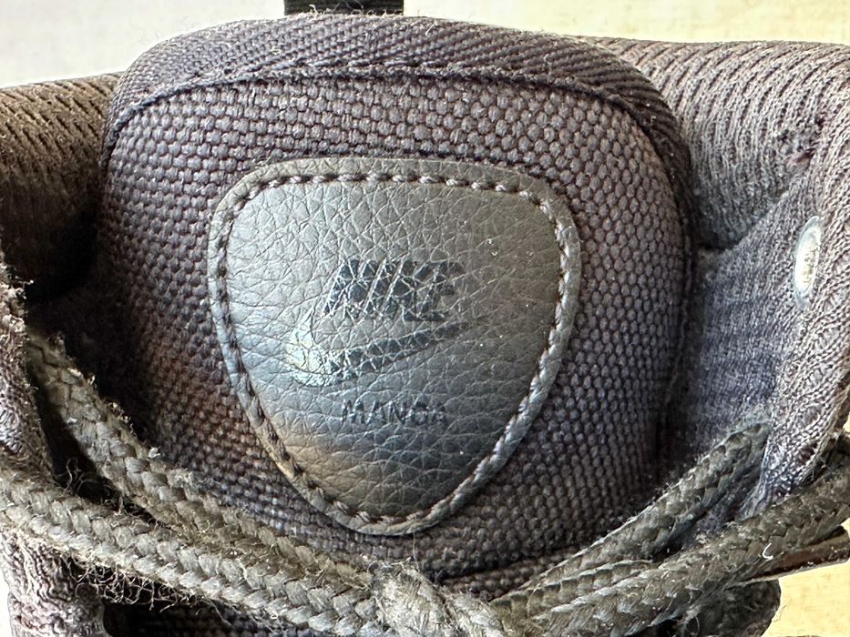 Buty trekkingowe, turystyczne, trapery Nike Manoa AJ1280, rozmiar 38