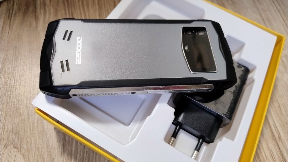 Doogee s mini 8/256 gb,б/у,сірий.