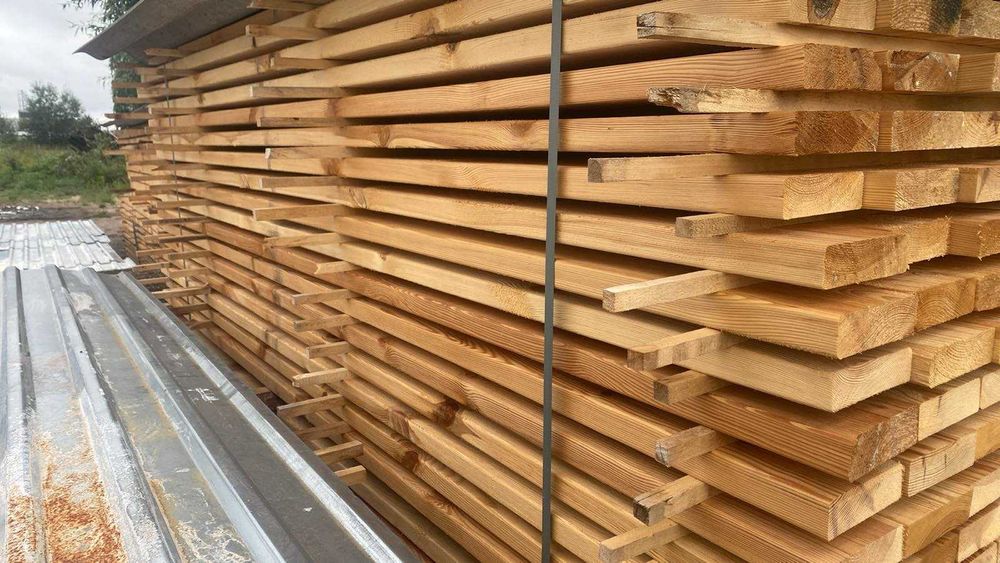 Обрізна дошка для паркану. Міцно та доступно