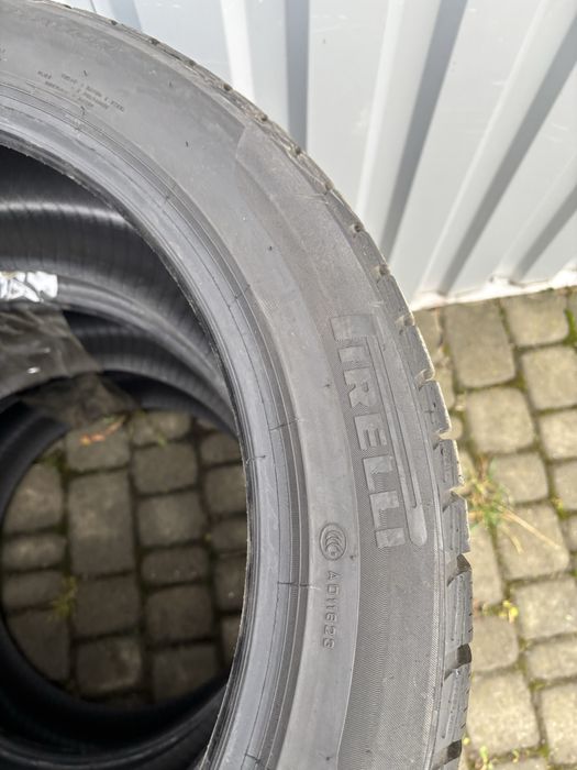 Колеса, Гума Pirelli, r19 різноширока майже нова
