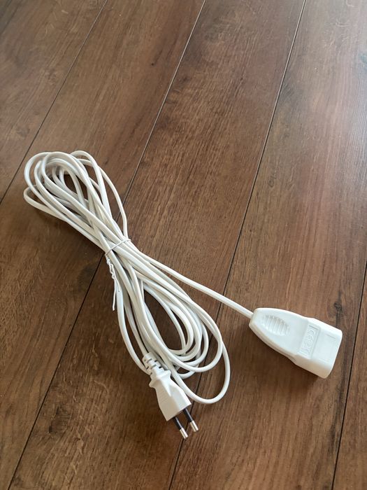 Przedłużacz jednogniazdowy – długi kabel ok. 5m, biały